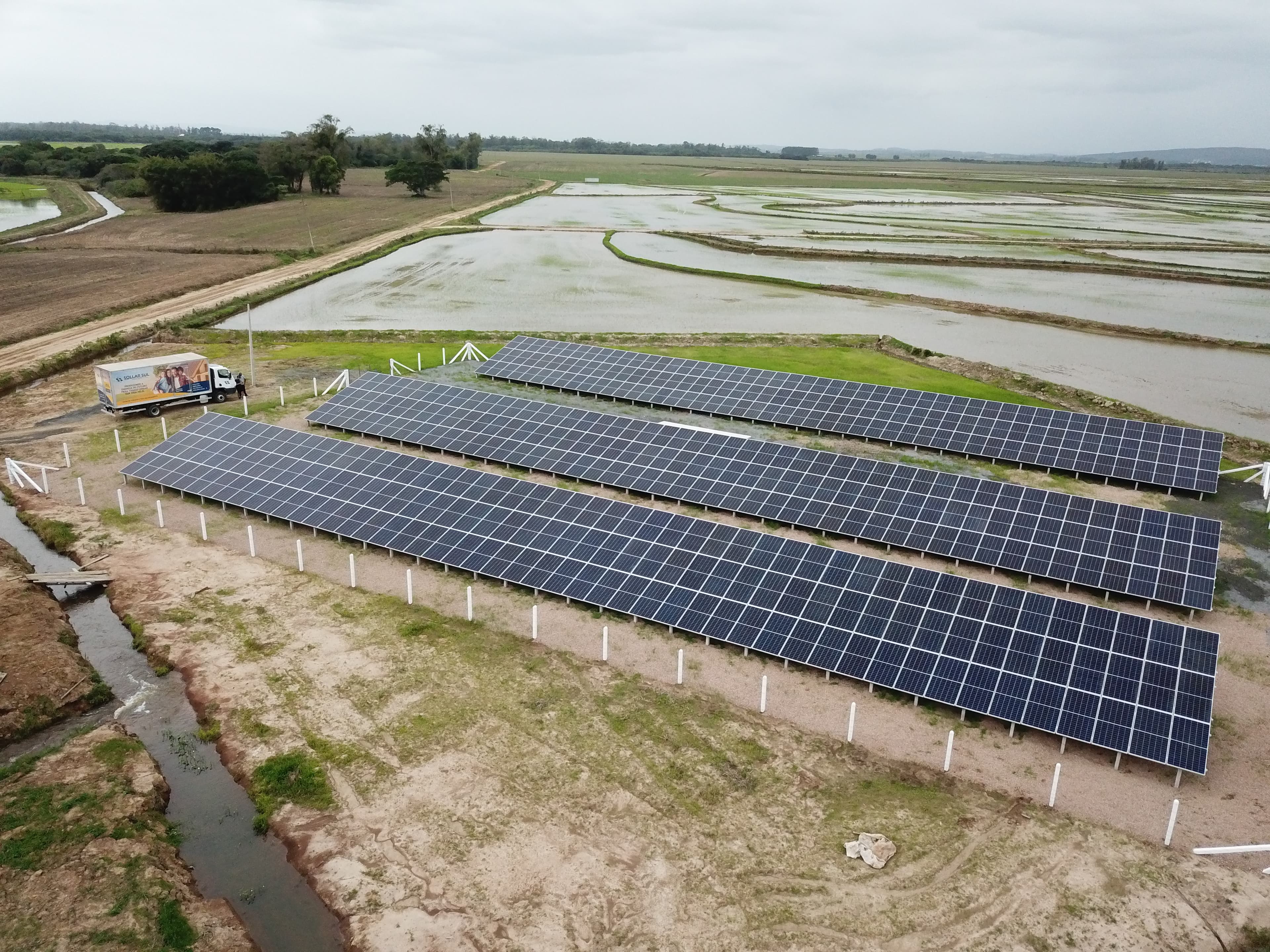 Usina solar fotovoltaica instalada pela Sollar Sul